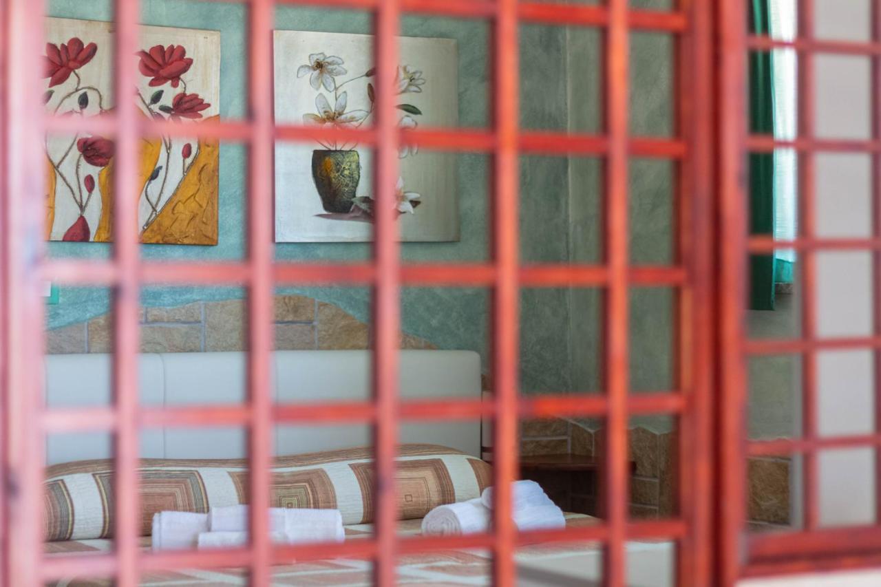 Roccabianca Rooms & Studios Stintino Exteriör bild