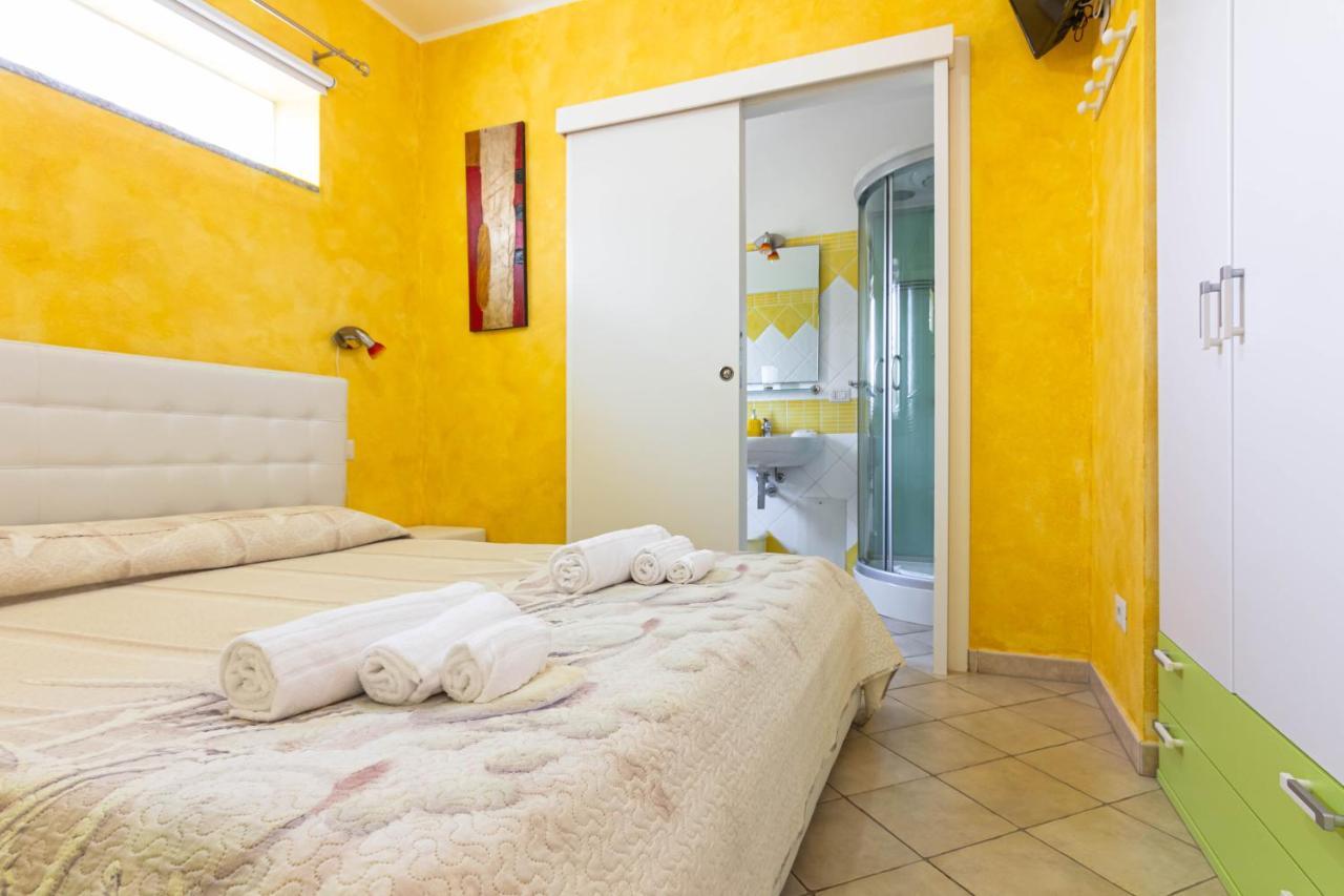 Roccabianca Rooms & Studios Stintino Exteriör bild